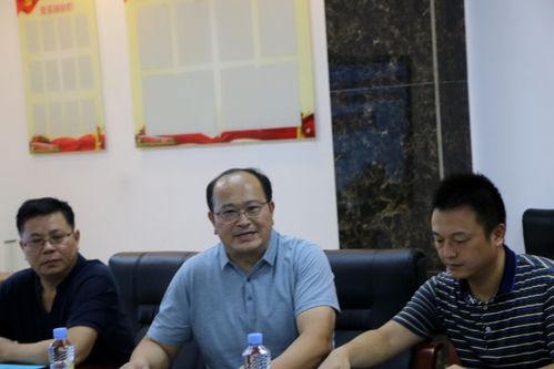 江西省人力資源與社會保障廳核查組專家現(xiàn)場考察我校大學生創(chuàng)業(yè)孵化孵化基地建設(shè)